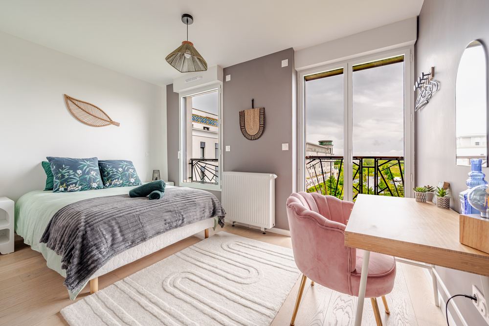 Main bedroom with double bed and private balcony